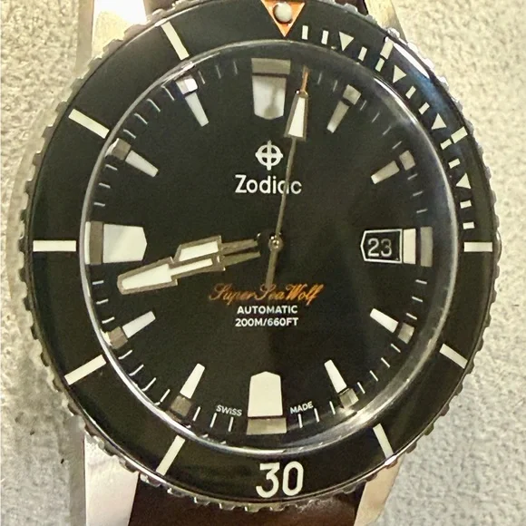 Zodiac Super Sea Wolf 53 Compression Auto Date Classic Sport Mens Watch - Picture 2 of 7